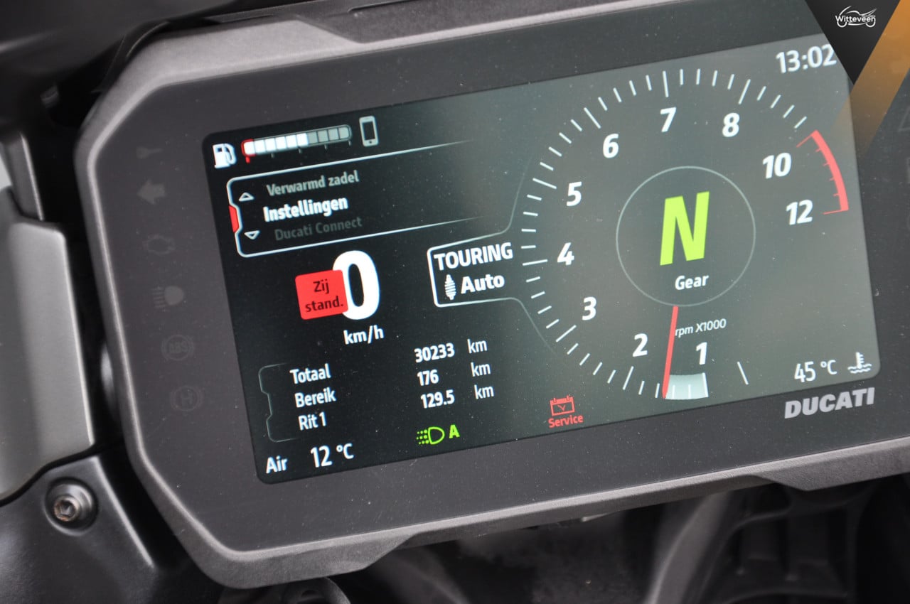 Ducati Multistrada V4 S Travel, radar, spaakvelgen