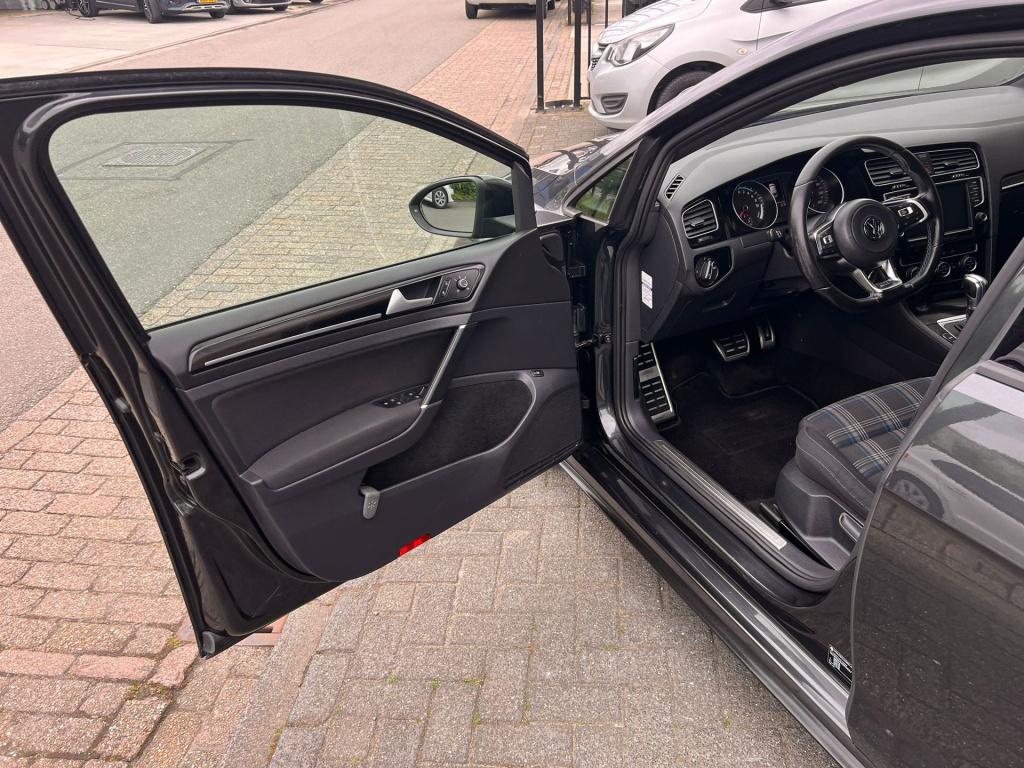 Volkswagen Golf 1.4 tsi gte