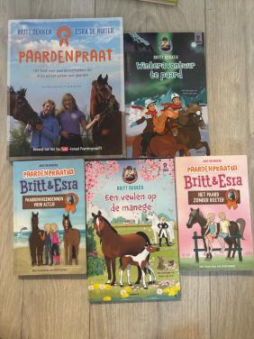 Paardenpraat tv boeken