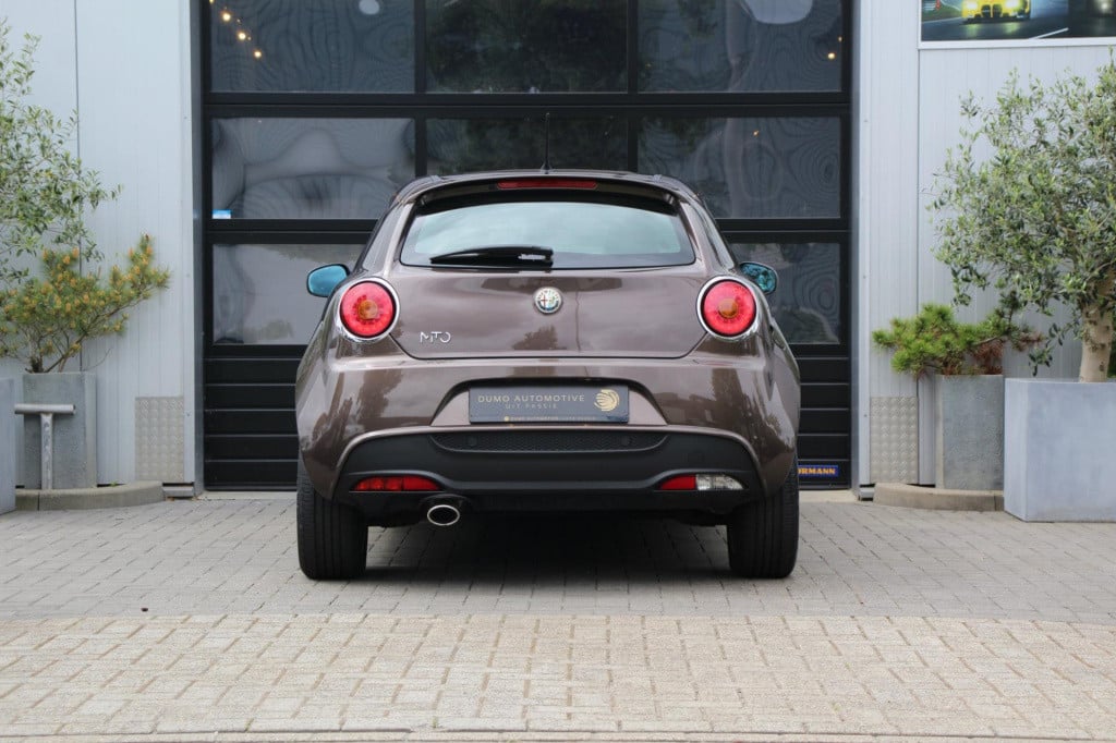 Alfa Romeo MiTo 1.4 super - 1e eig - dealer oh - climate - stoel verw - crh