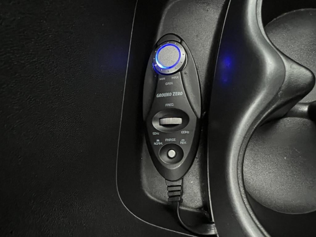 Toyota Aygo 1.0 vvt-i x-first cabrio | subwoofer | instaplijsten| uitlaatsi