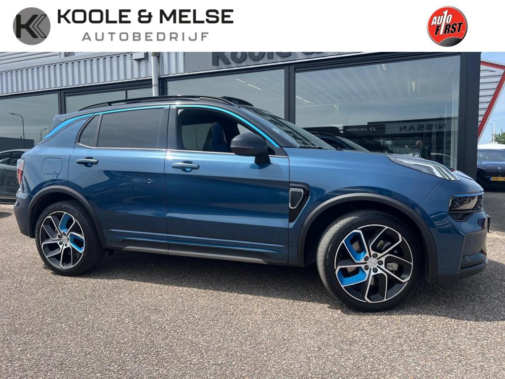 Lynk & Co 01 1.5 261pk panodak , adaptive cc , carplay , 360gr camera