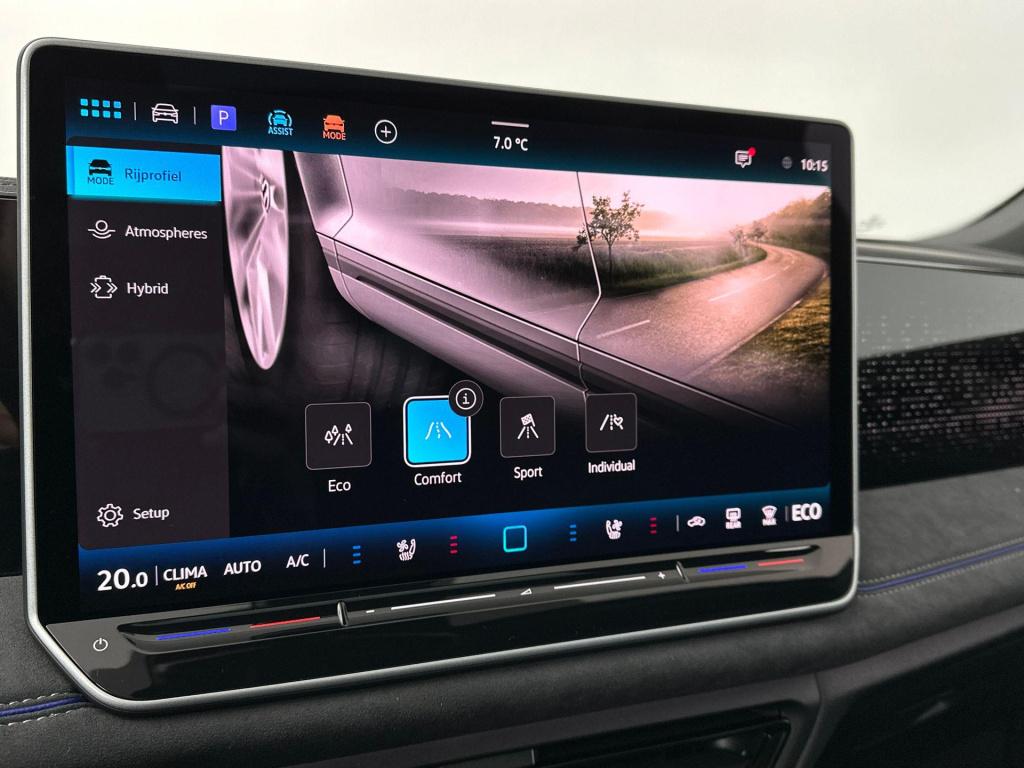 Volkswagen Tiguan r-line edition plug in hybride 272 pk black style pakket