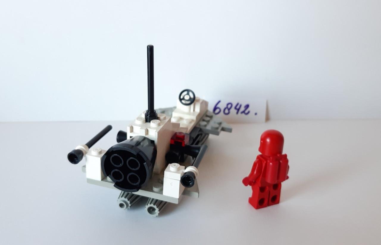 Lego Classic 6842: Shuttle Craft met minifiguur
