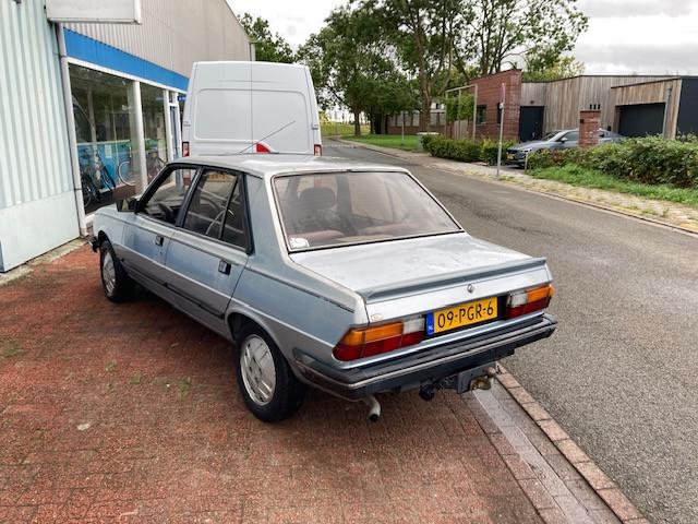 Peugeot 305 GLD 1.9 XUD Diesel