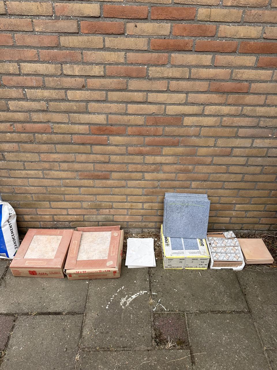 Tegels restpartij gratis