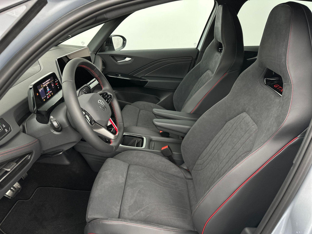 Volkswagen Id.3 gtx performance 79 kwh accu, 240 kw / 326 pk hatch