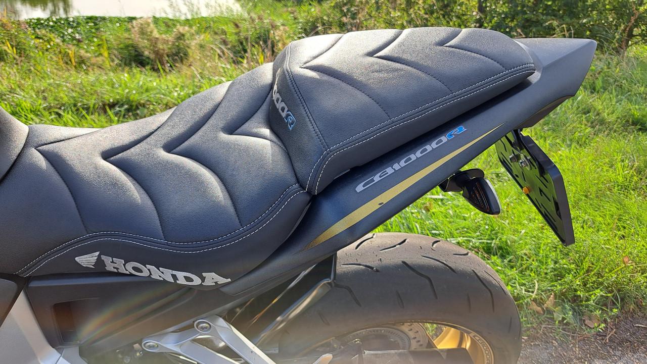 Nette Honda CB1000R