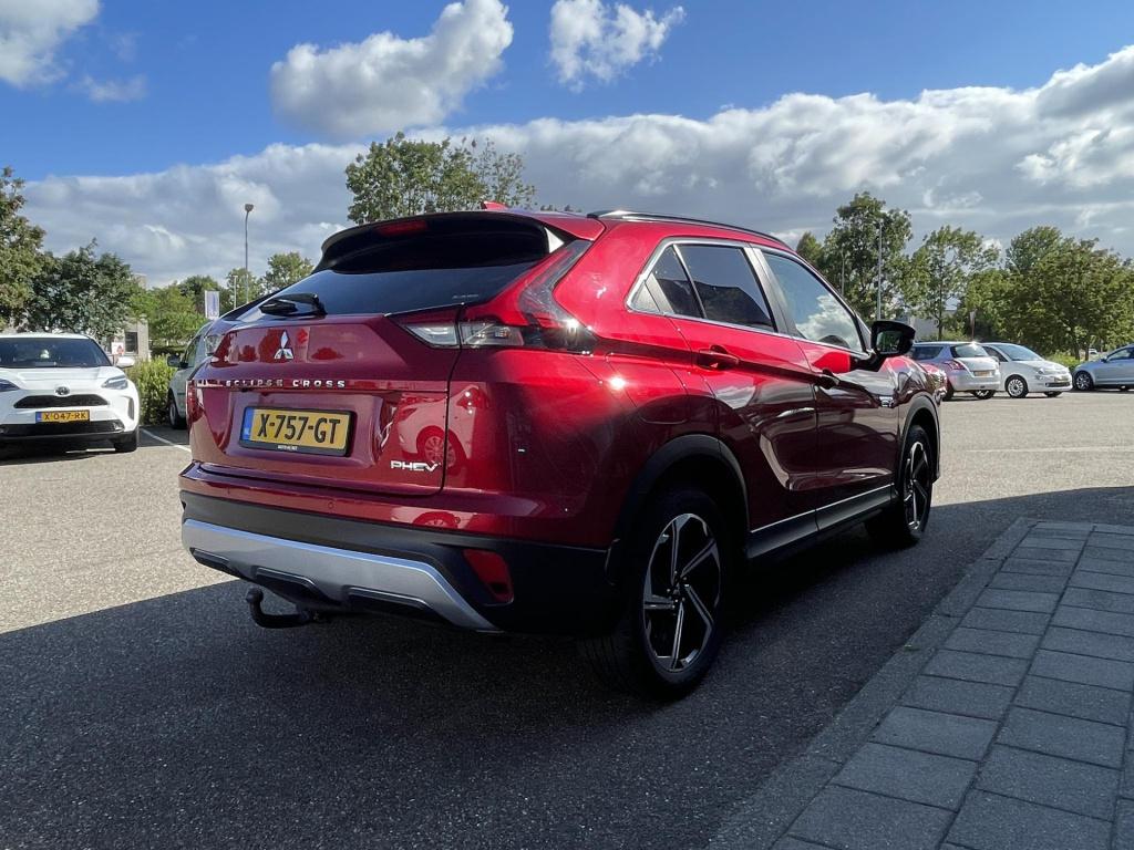 Mitsubishi Eclipse Cross 2.4 phev intense+