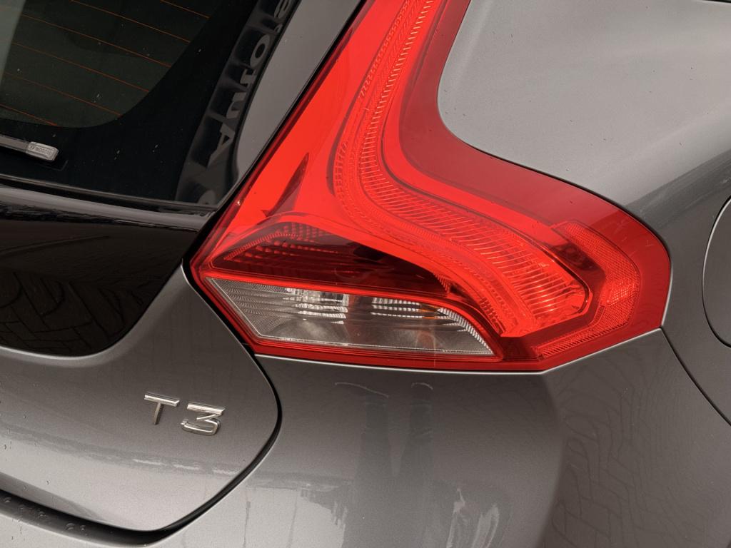 Volvo V40 1.5 t3 kinetic | navi | cruise | stoelverwarming | bluetooth | pa