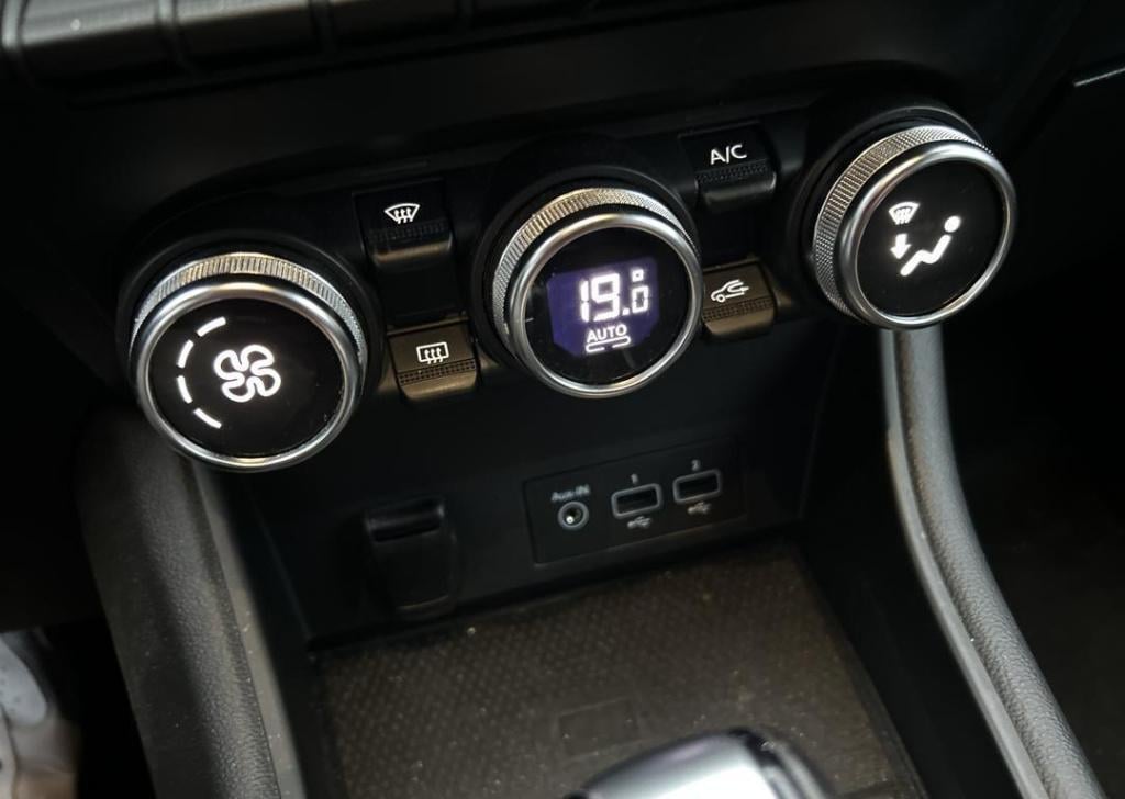 Renault Captur 1.3 tce 130 edc edition one - automaat / trekhaak