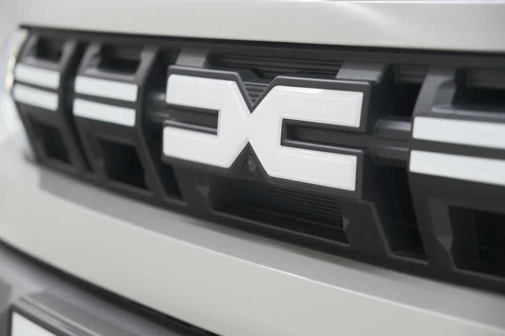 Dacia Duster 1.6 hybrid 140 journey | 360 camera | pack winter | dodehoekde