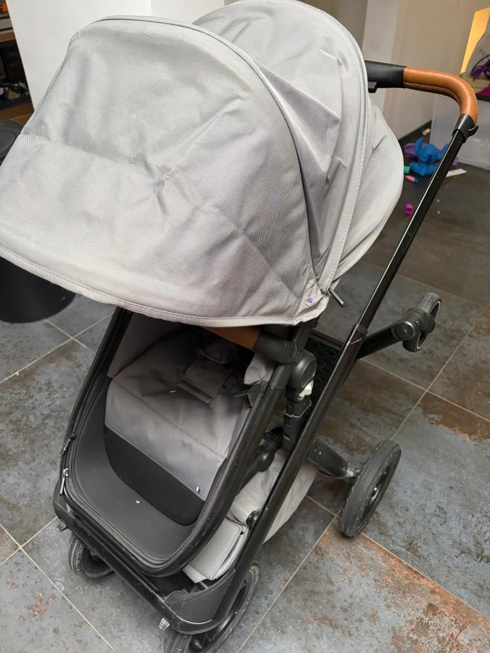 Dubatti One kinderwagen in het grijs