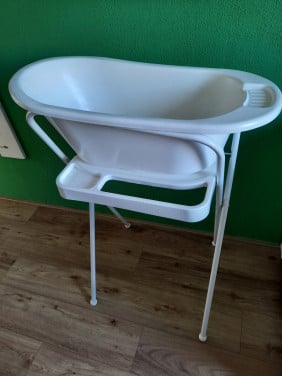 Babybadje met standaard