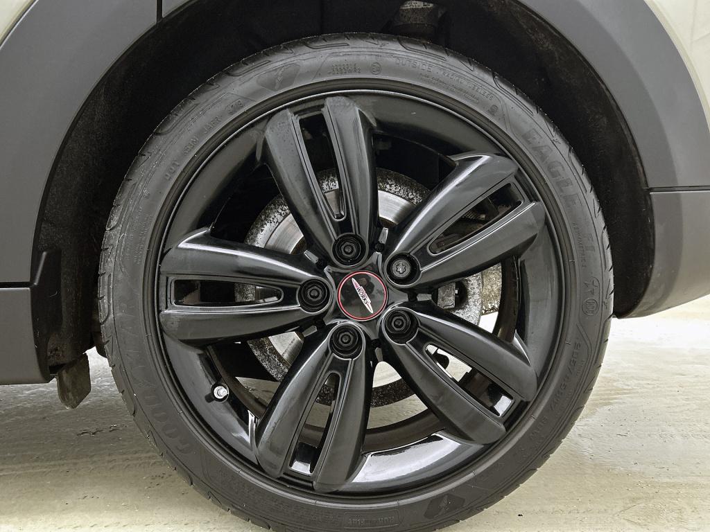 Mini Cooper mini 2.0 hammersmith | harman/kardon audio | schuidak | sfeerve