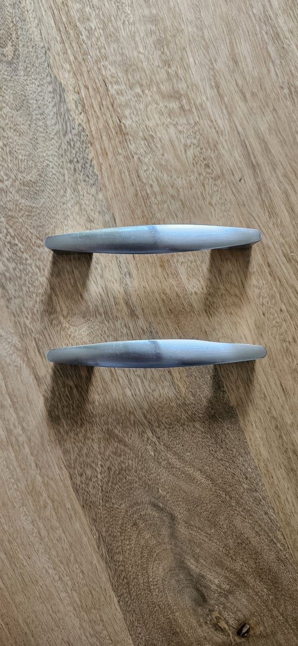 Deurgrepen keukenkastjes 128mm.   13 stuks. Nu voor 12.50 euro!!!