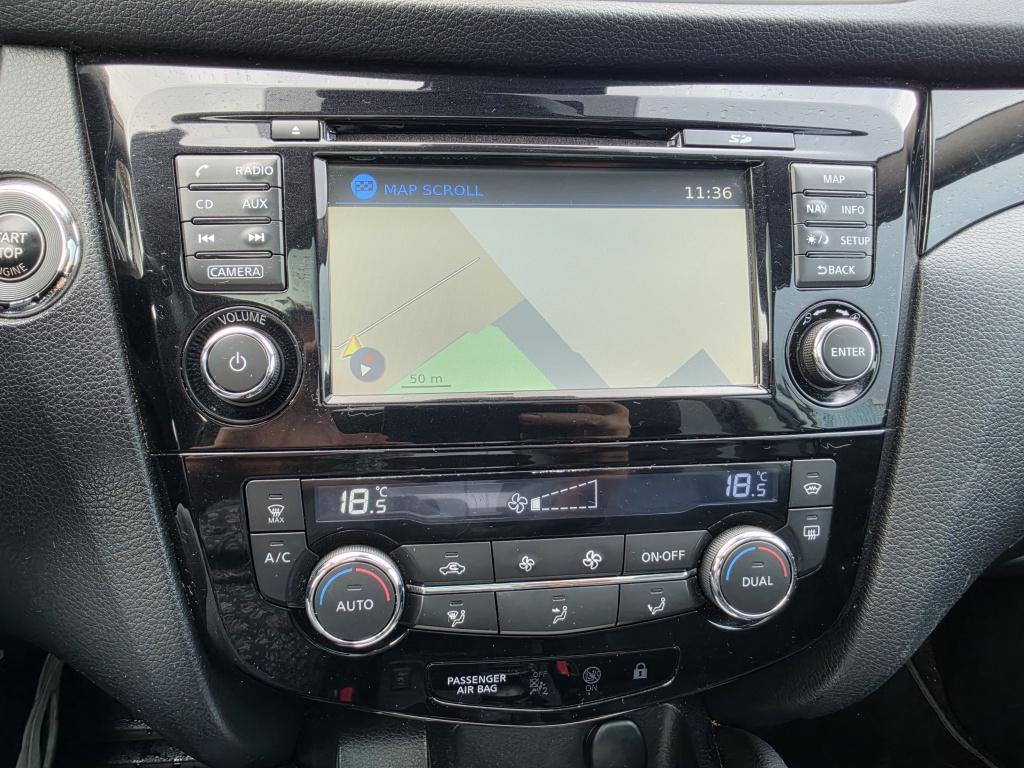 Nissan Qashqai 1.2 tekna | airco | navi | cruise | side-bars