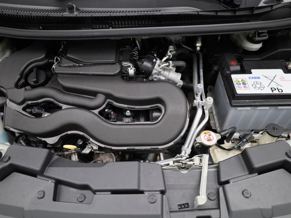 Peugeot 108 1.0 e-vti allure top! | lage km stand! | apple carplay / androi
