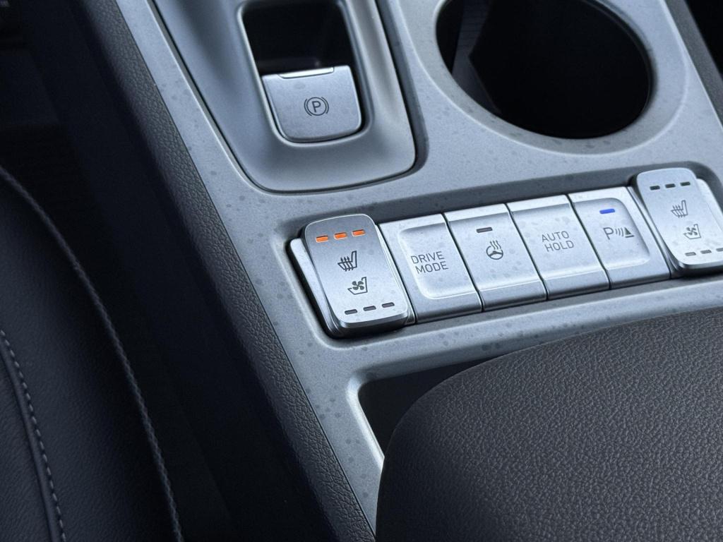 Hyundai Kona ev premium 64 kwh soh 97%, 3-fase lader nl-auto!