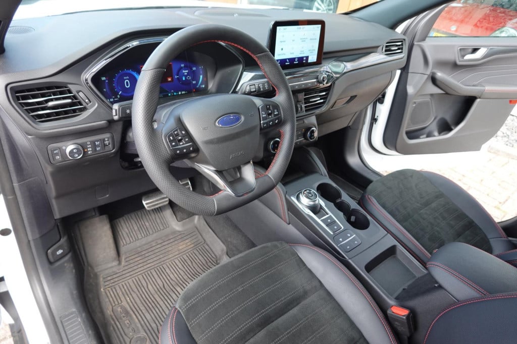 Ford Kuga 2.5 phev st-line