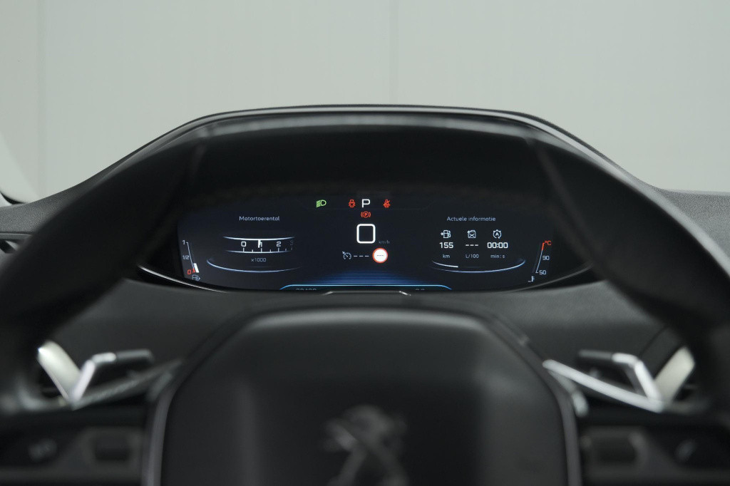 Peugeot 3008 puretech 130 eat6 allure | camera | navigatie | apple carplay 