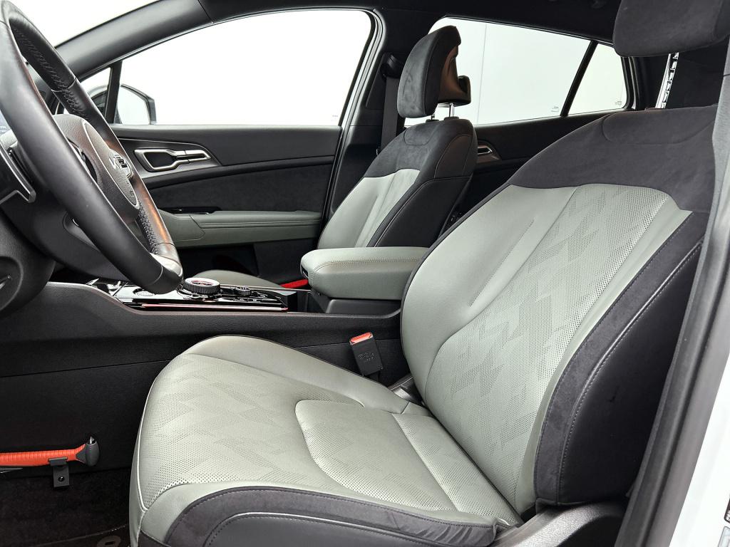Kia Sportage 1.6 t-gdi plug-in hybrid awd dark edition stoel- stuur verwarm