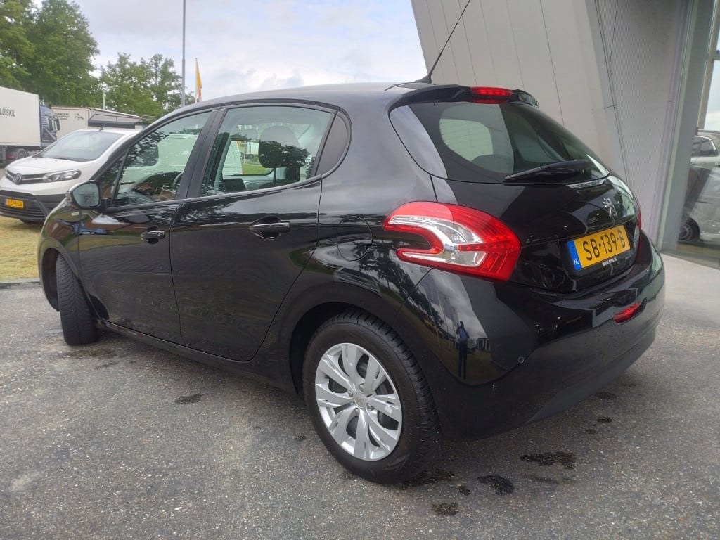 Peugeot 208 1.2 vti urban soul