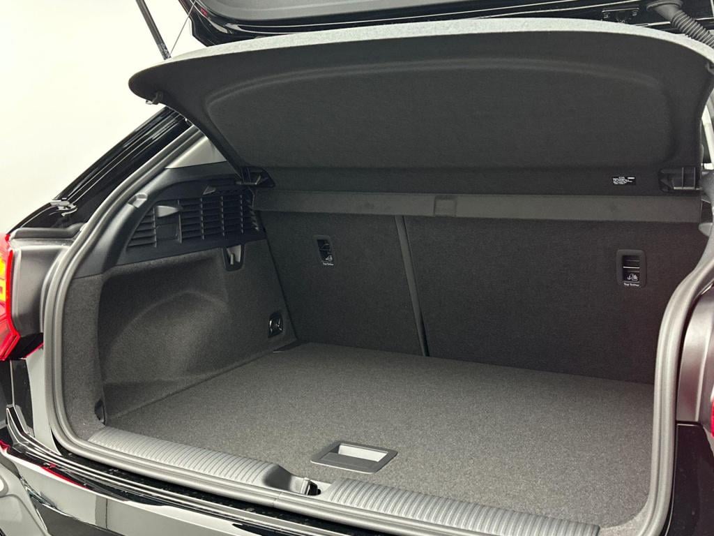 Audi Q2 advanced edition 35 tfsi 110 kw / 150 pk hatchback