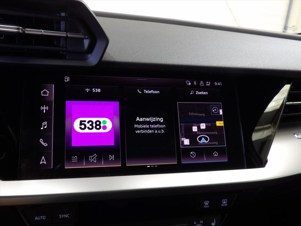 Audi A3 35 tfsi 150pk s tronic s line edition