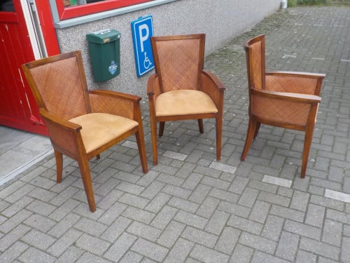 3 zeer stevige mooie kwaliteit armleuningstoelen per stuk 35 euro 3 voor 90