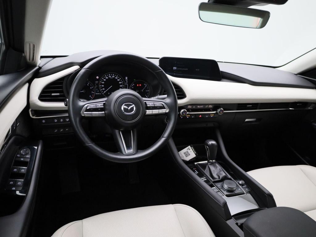 Mazda 3 2.0 e-skyactiv-x m hybrid 180 luxury | automaat | bose | stoel/stuu