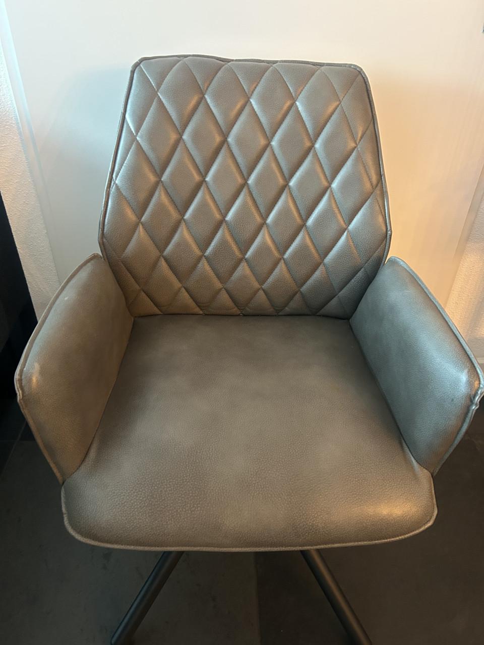 Set van 6 eetkamerstoelen