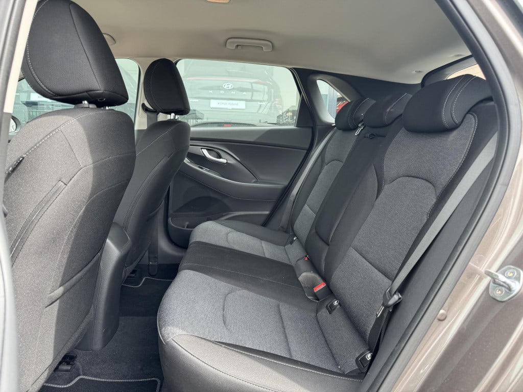 Hyundai I 30 1.0 t-gdi mhev comfort smart | navigatie full-map | camera | a
