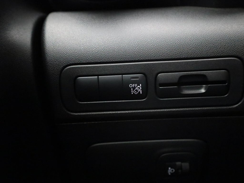 Citroen C3 Aircross 1.2 puretech shine | navigatie | apple carplay / androi
