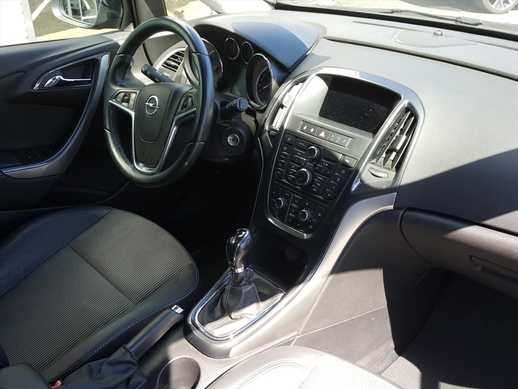 Opel Astra 1.4 turbo ecotec 140pk sport navigatie | trekhaak | cruise & cli