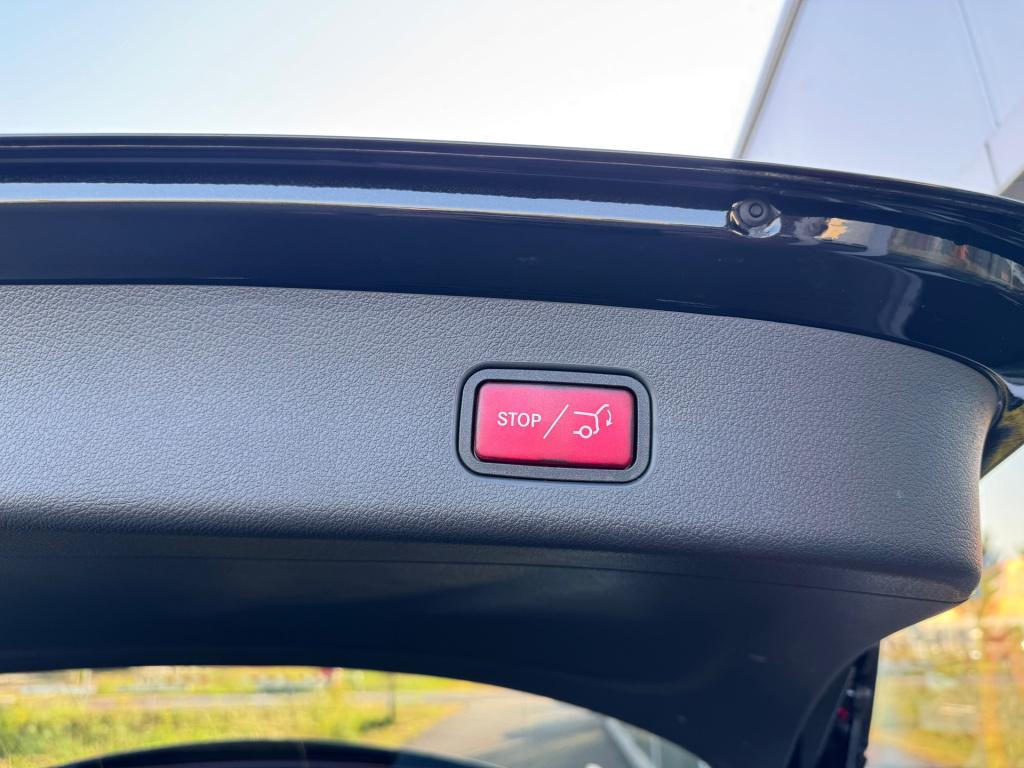 Mercedes-Benz Glc 200 4matic amg line automaat , elektrische trekhaak panor