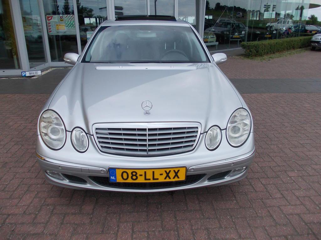 Mercedes-Benz E-Klasse 220 cdi elegance aut. e220cdi