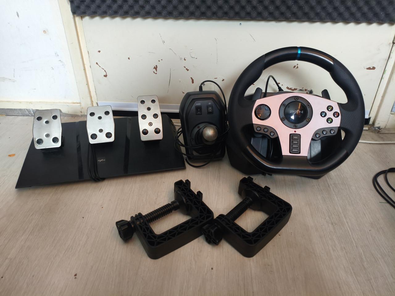 PXN V9 Racestuur met pedalen en shifter