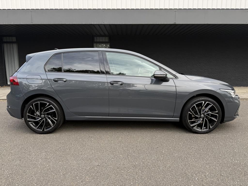 Volkswagen Golf 1.0 tsi life business -
