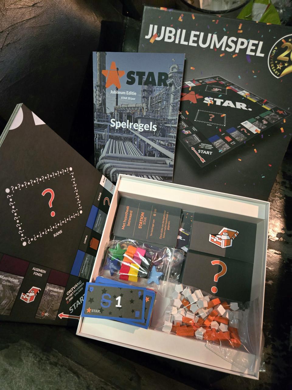 "Star Jubileumspel", vergelijkbaar met monopoly.