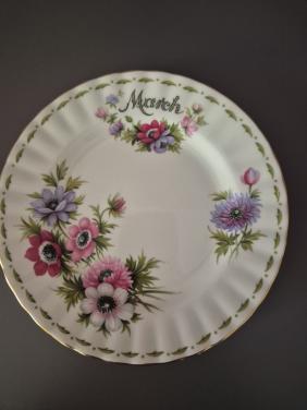 Royal Albert bordje