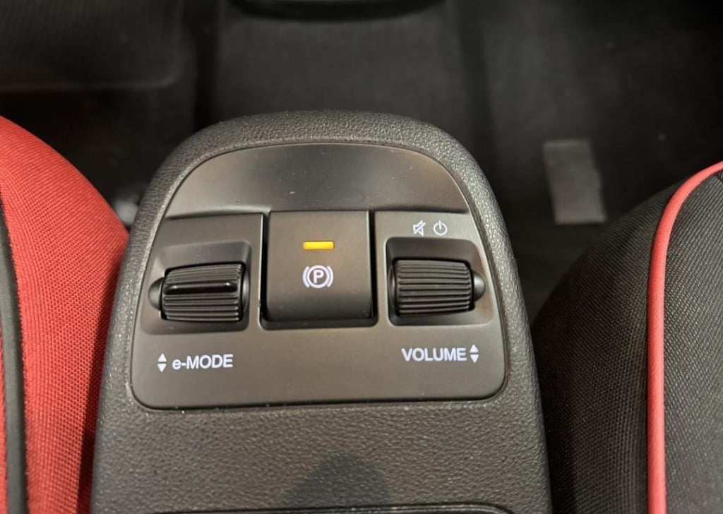 Fiat 500e cabrio red 24 kwh
