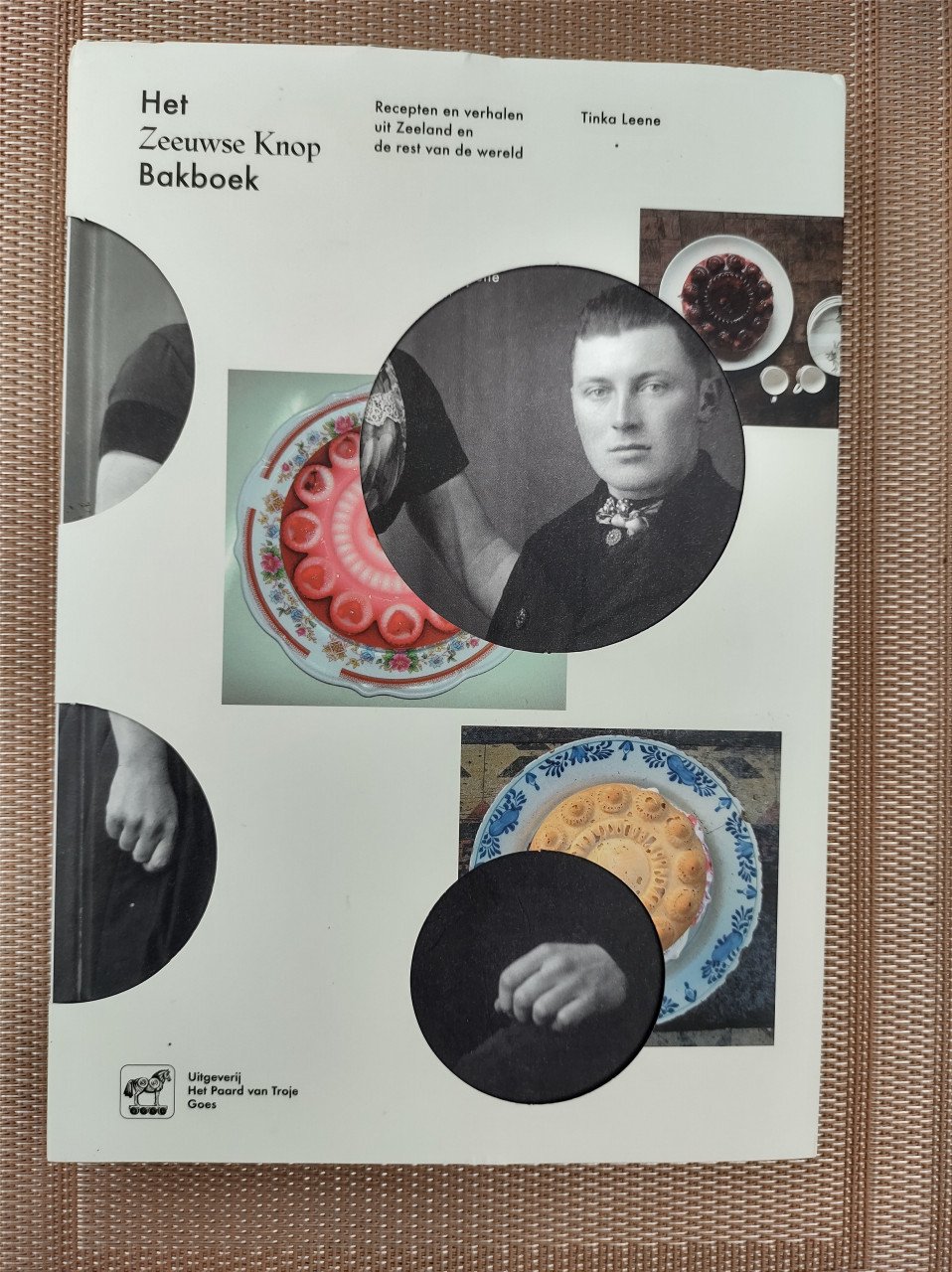 Het Zeeuwse knop Bakboek. Van Tinka Leene