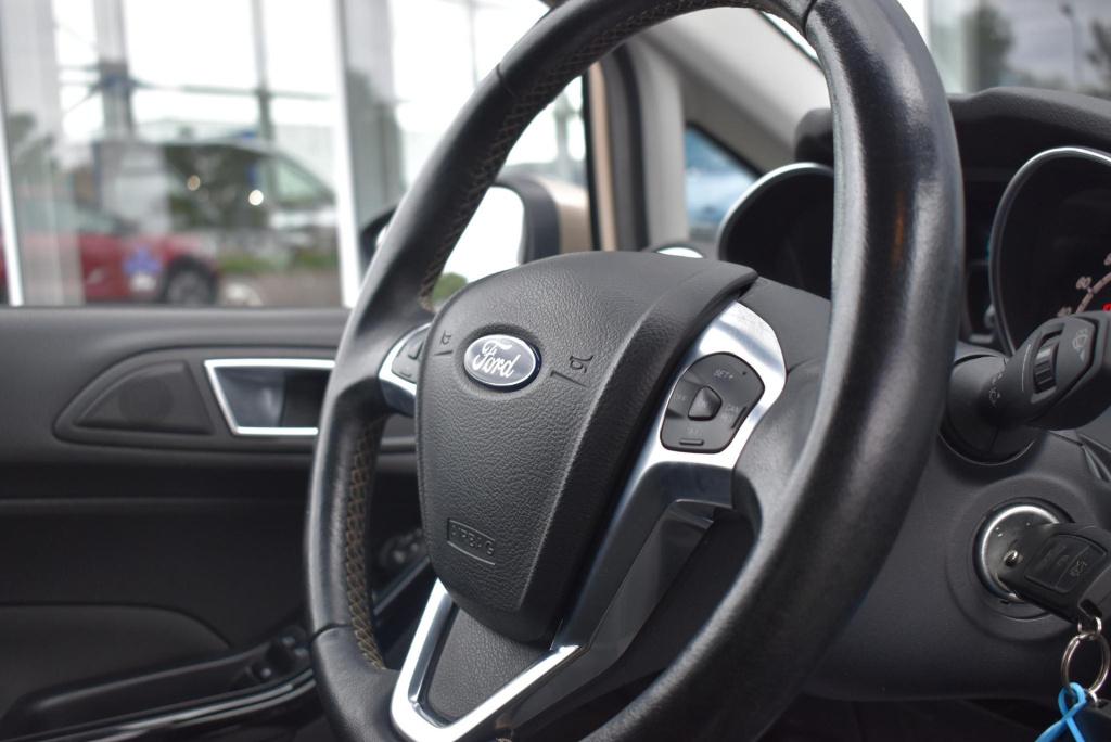 Ford Fiesta 1.0 ecoboost titanium | climate control | cruise control | trek