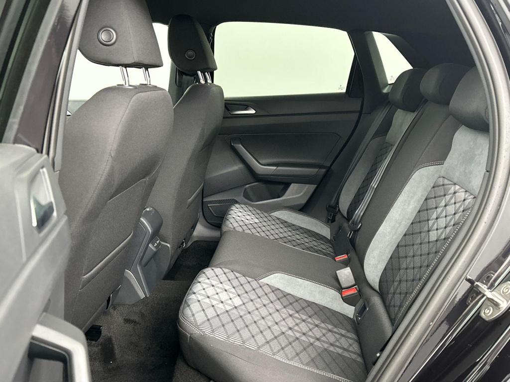Volkswagen Polo r-line-edition 1.0 70 kw / 95 pk tsi hatchback 5 v