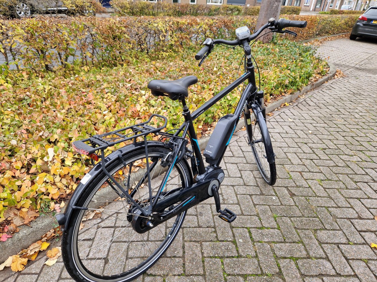 Keurig nette Victoria elektrische heren fiets met Bosch middenmotor