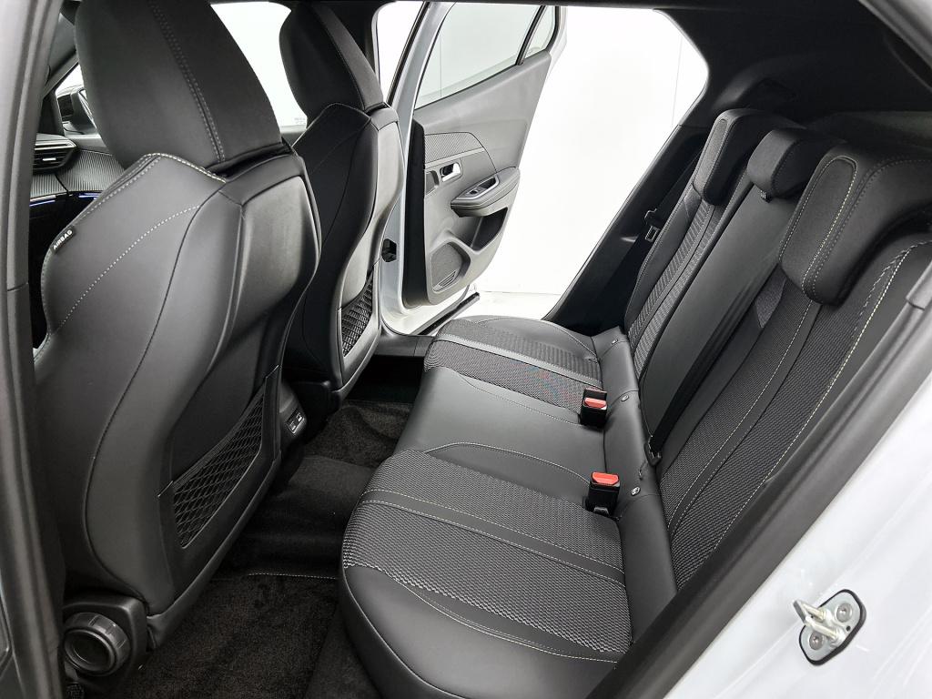Peugeot 2008 hybrid 145pk automaat gt | rijklaar | adaptive cruise control 