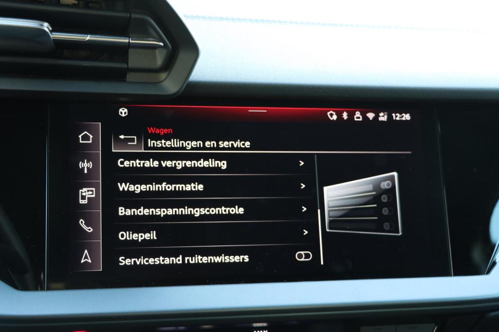 Audi A3 sportback 30 tfsi s-line edition s-tronic 115pk