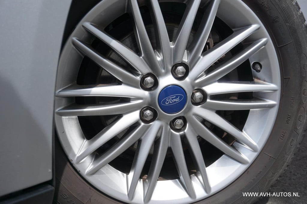 Ford Focus 1.0 titanium