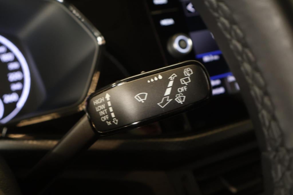 Volkswagen T-cross 1.0 tsi life business nl auto, appconnect, pdc , acc, au